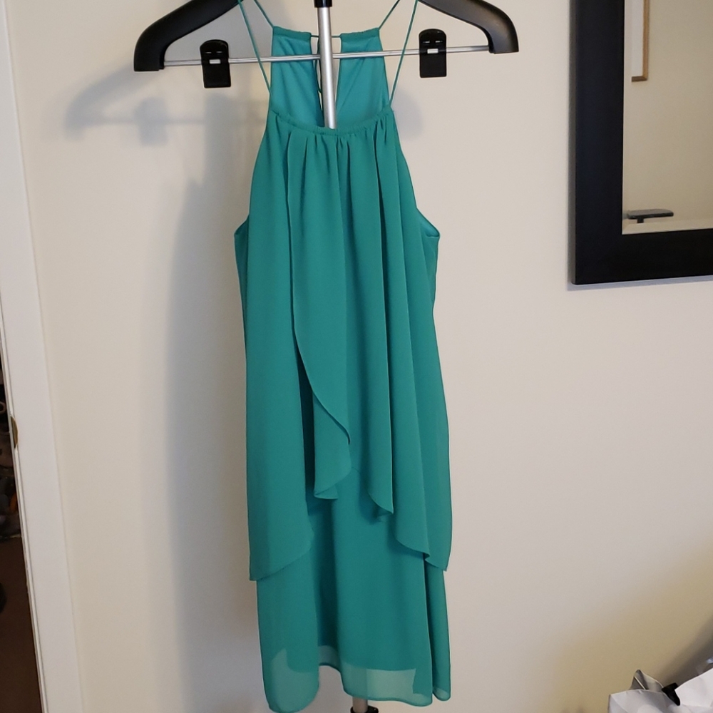 Green strapless dress